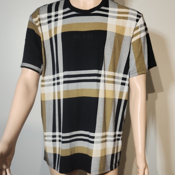 Guess Black and Gold Short Sleeve Tee Modern Design - Picture 2 of 9